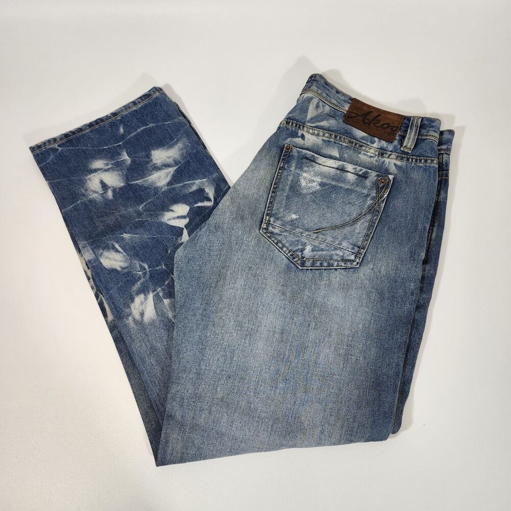 AKOO Distressed Blue Jeans 98011 (Tag 38x32) (Actual 38.5x34) Bleach